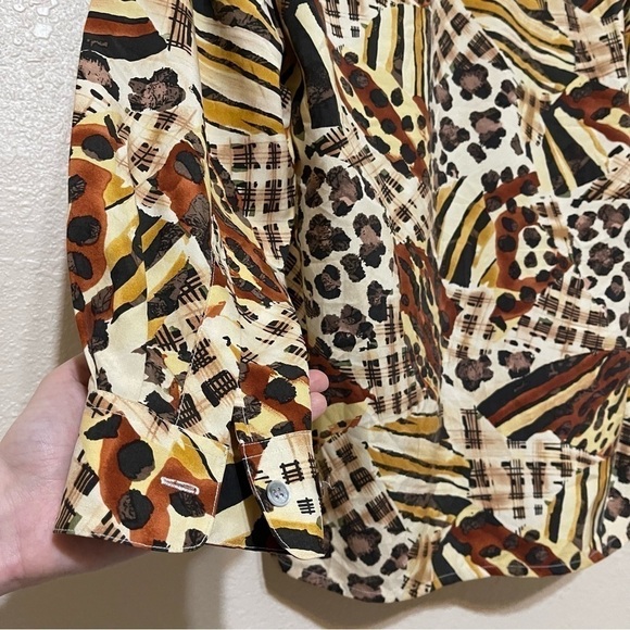 Equipment Silk Mixed Animal Print Long Sleeve Button Front Top Size Small Women - Picture 6 of 9